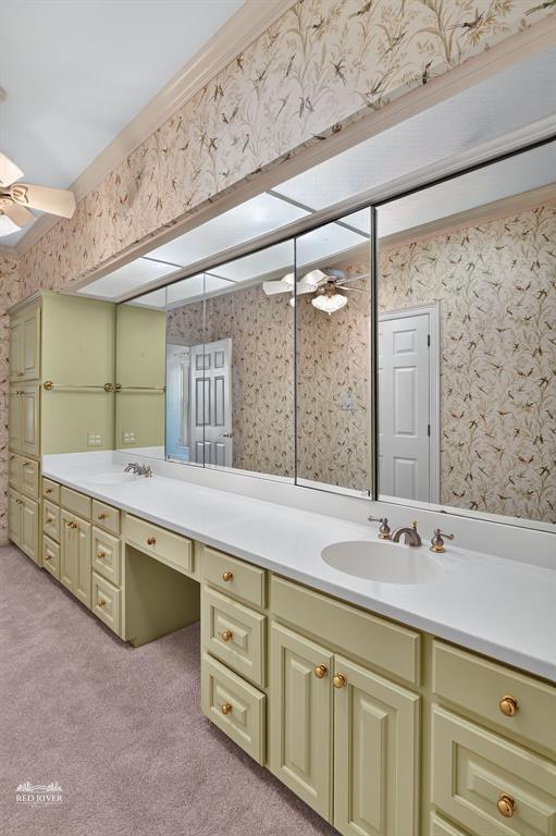 9108 Colonial Gardens Property Photo 8