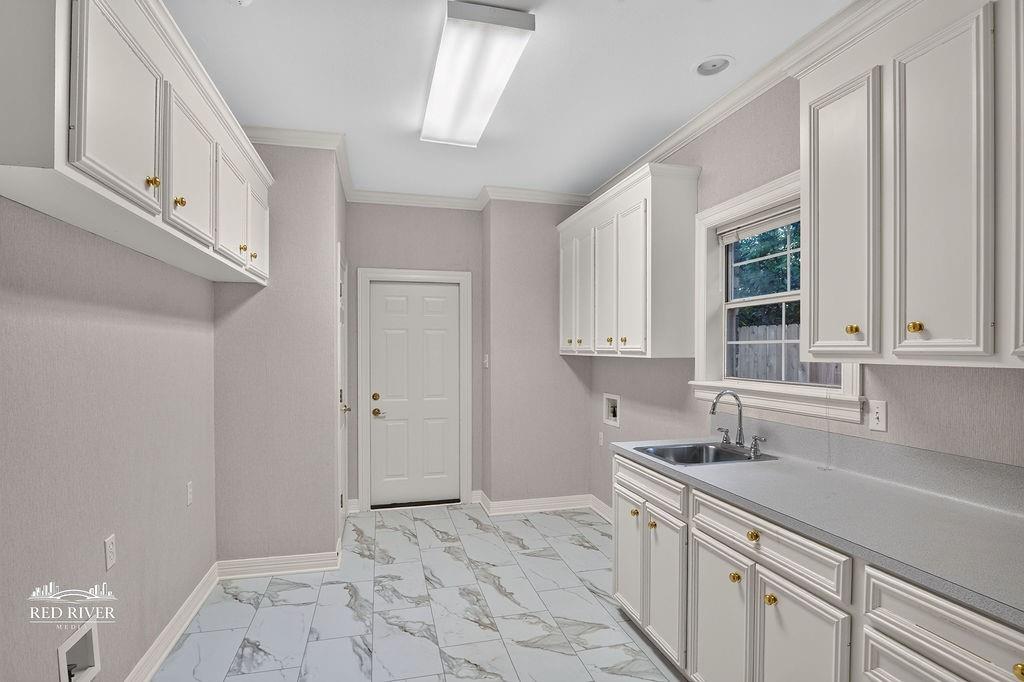 9108 Colonial Gardens Property Photo 15