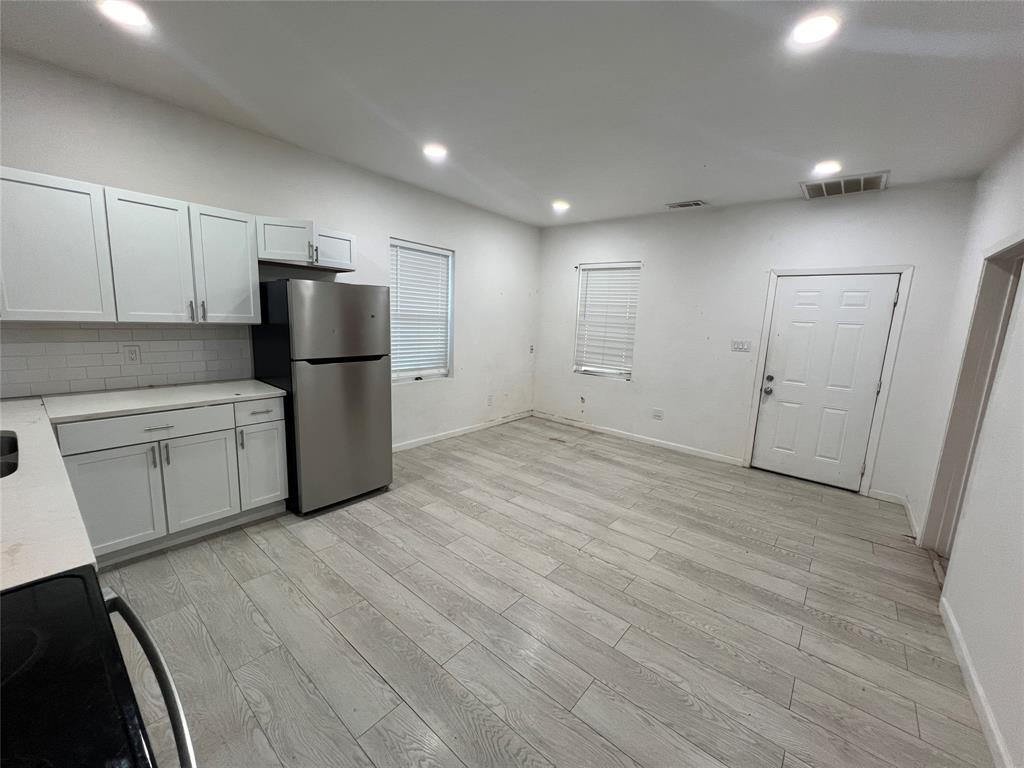 410 Vaden B Property Photo 4