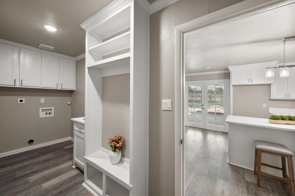 710 Greenland Way Property Photo 18
