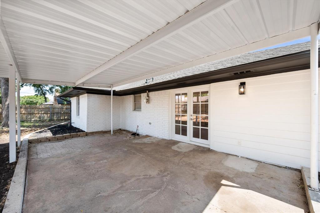 710 Greenland Way Property Photo 22