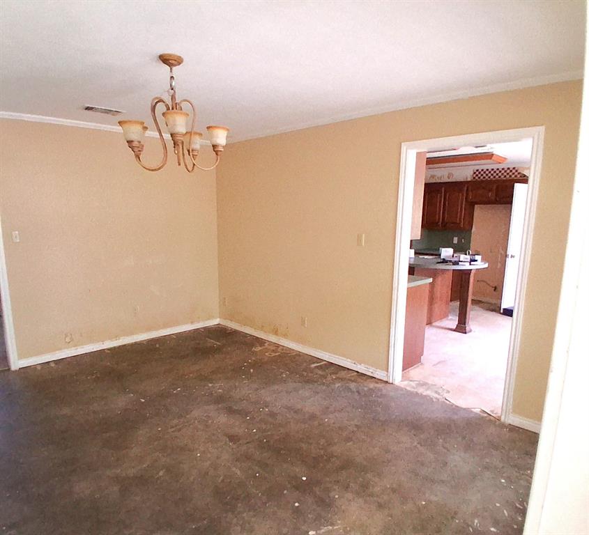 319 Jamie Way Property Photo 4