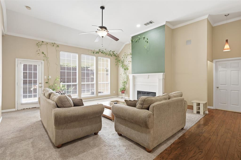5205 Teddington Park Drive Property Photo 7