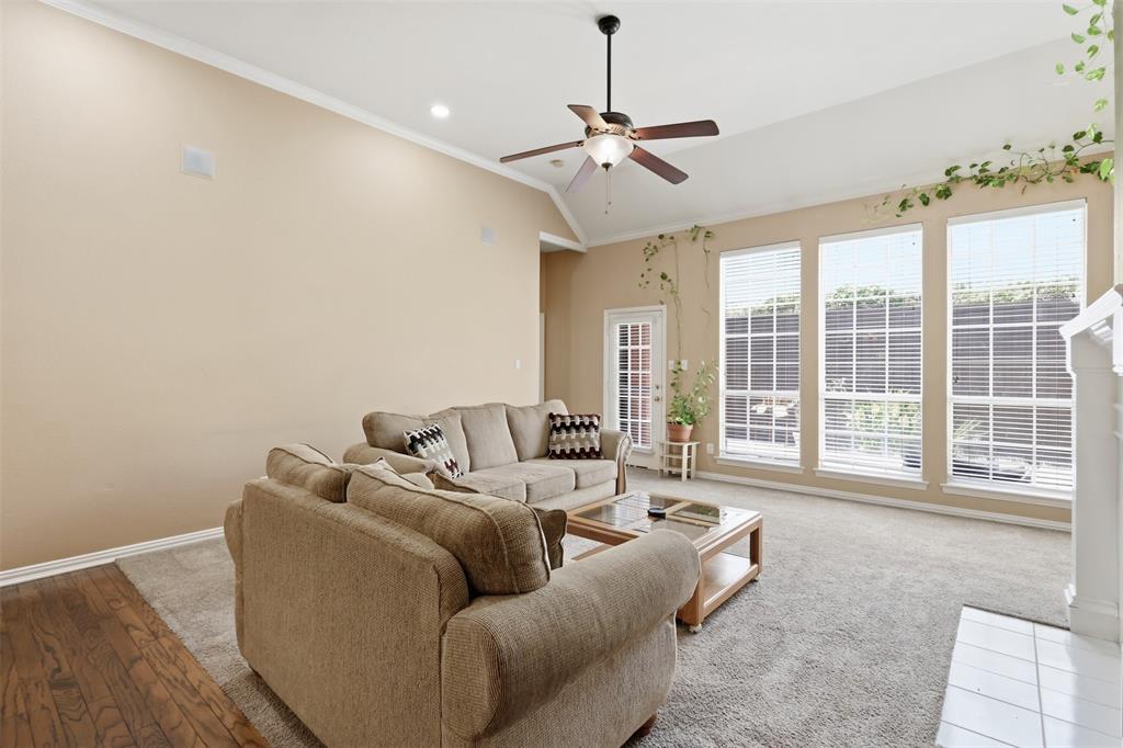5205 Teddington Park Drive Property Photo 10