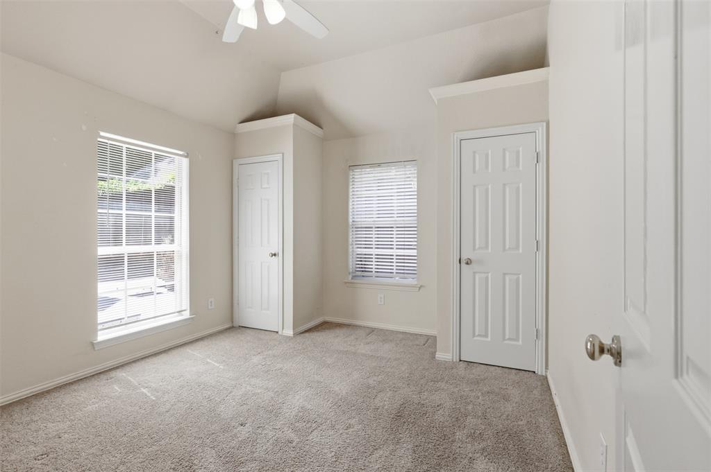 5205 Teddington Park Drive Property Photo 28