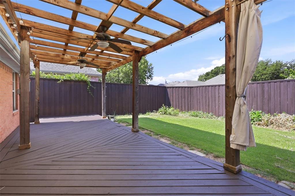 5205 Teddington Park Drive Property Photo 36