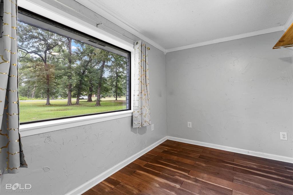 8111 Southdowns Drive Property Photo 25