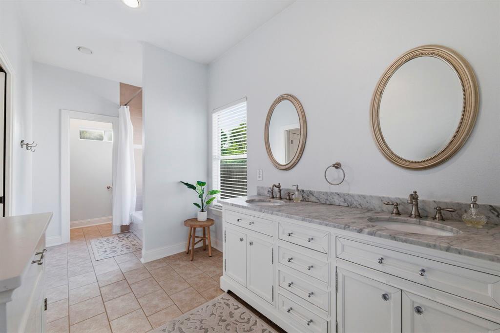 3837 Pershing Avenue Property Photo 22