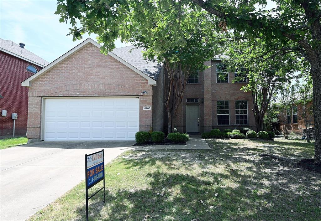 10706 Gleneagles Lane Property Photo 1