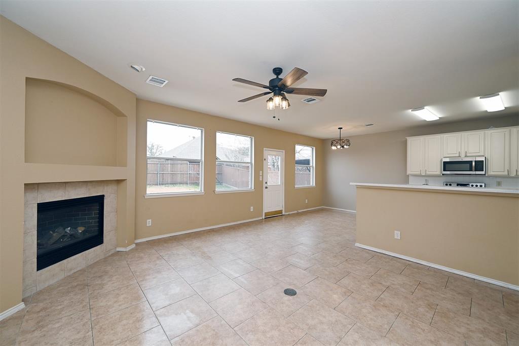 10706 Gleneagles Lane Property Photo 4