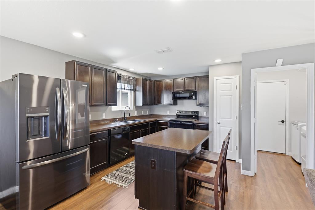 5925 Mountain Bluff Drive Property Photo 10