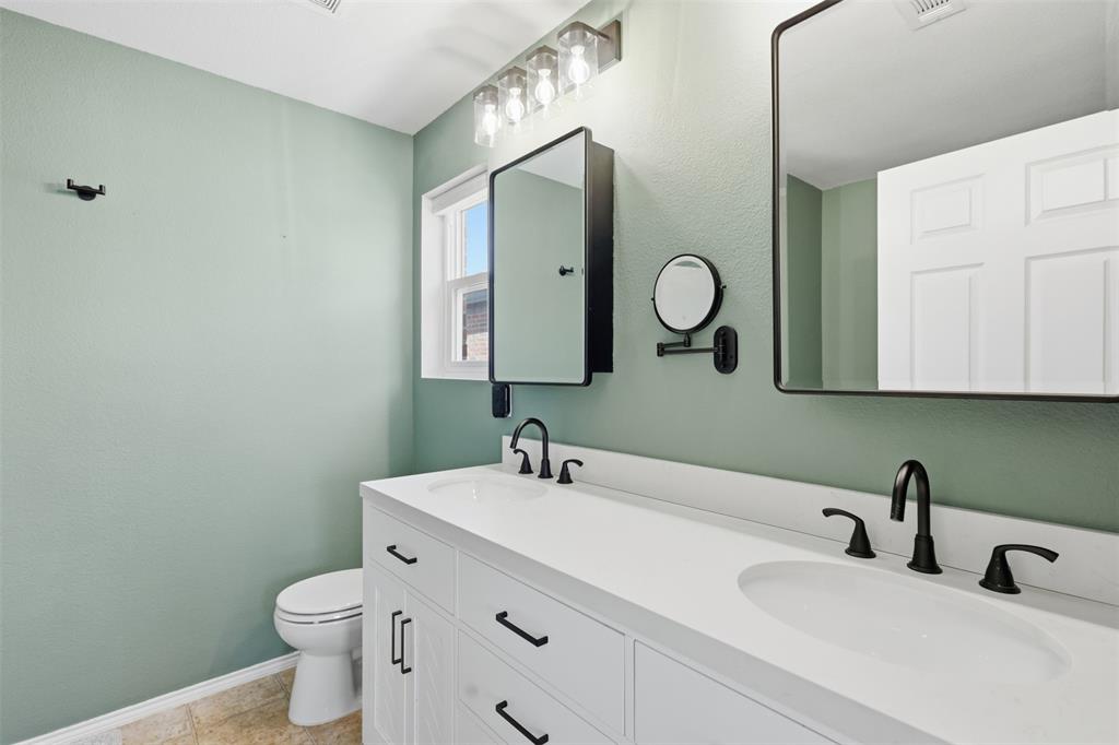 5925 Mountain Bluff Drive Property Photo 17
