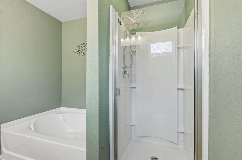 5925 Mountain Bluff Drive Property Photo 18