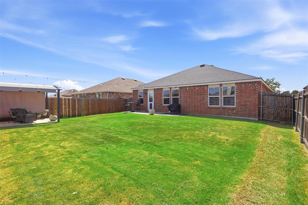 5925 Mountain Bluff Drive Property Photo 25