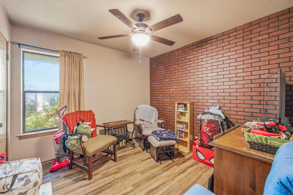 1303 Spanish Flower Drive Property Photo 19