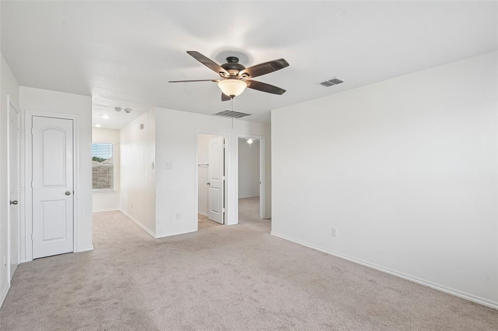 1025 Mason Street Property Photo 25