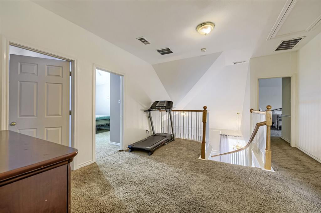 5016 Coral Creek Drive Property Photo 16