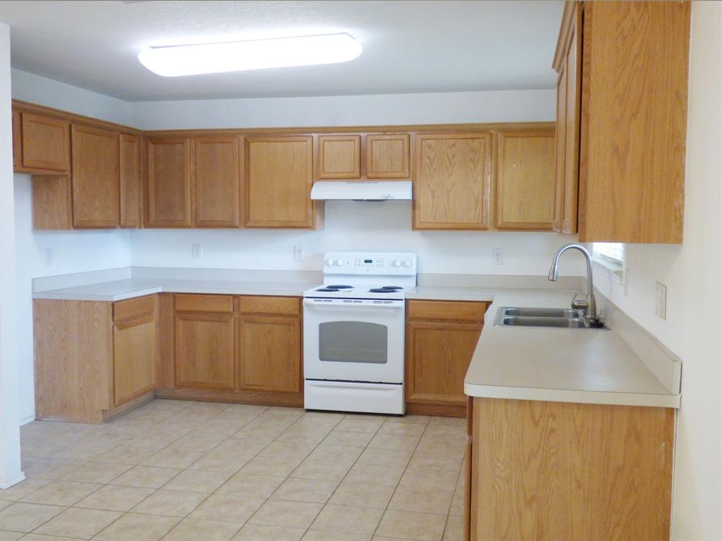 8532 Hawkview Drive Property Photo 9