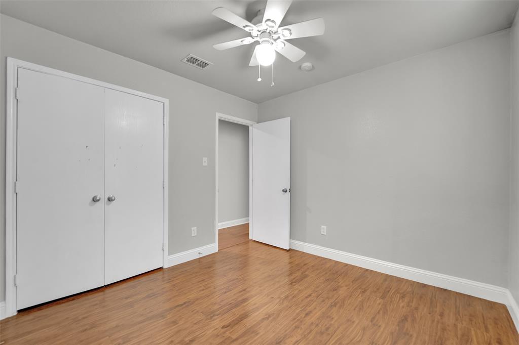 5205 Mirror Lake Drive Property Photo 16