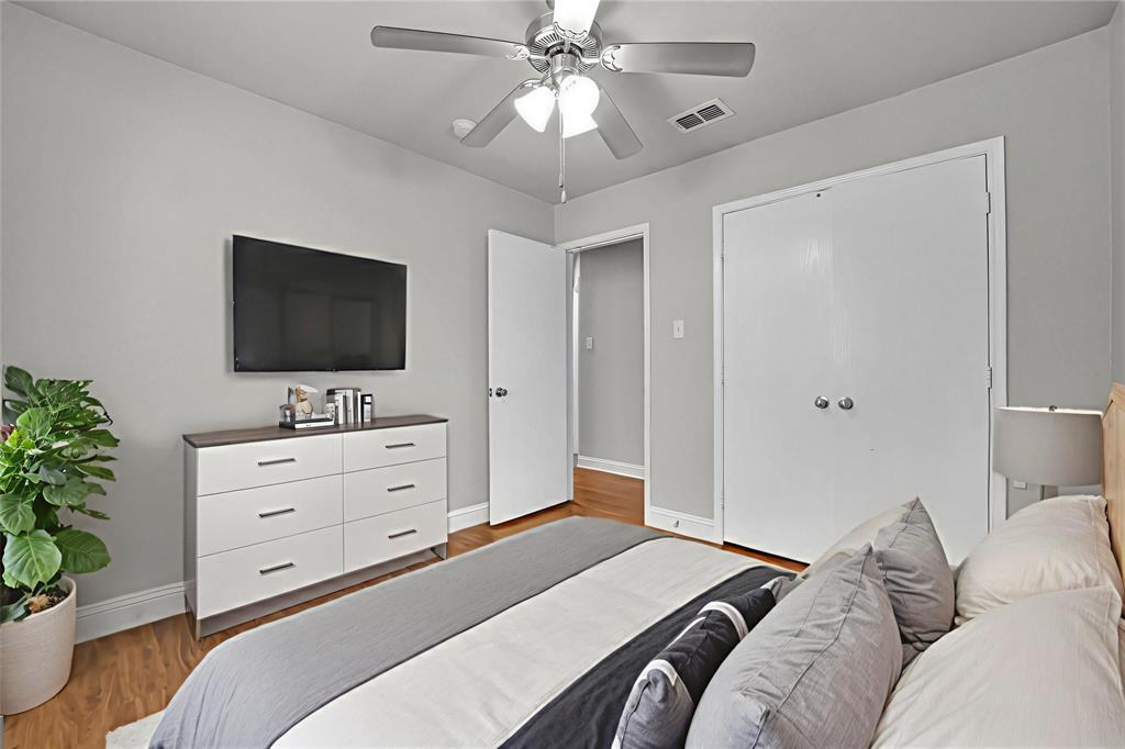5205 Mirror Lake Drive Property Photo 20