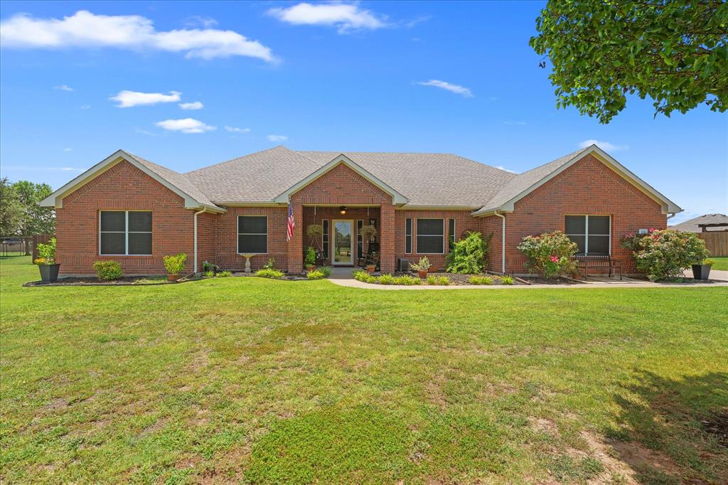 112 Springfield Lane Property Photo 4