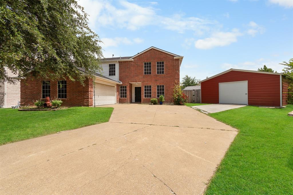 3415 Elmwood Court Property Photo 2