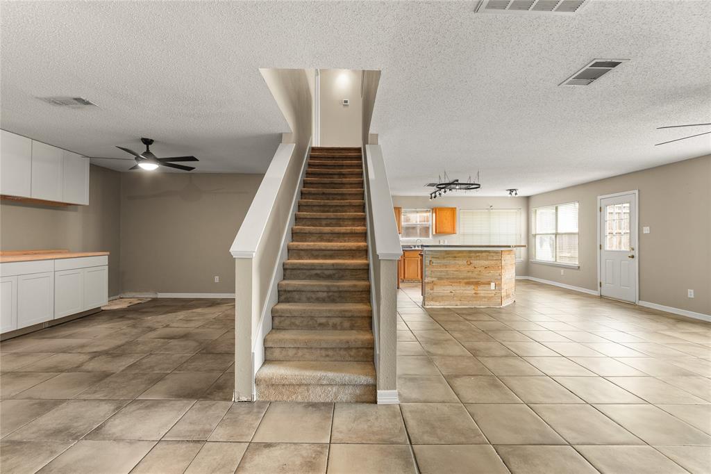 3415 Elmwood Court Property Photo 7