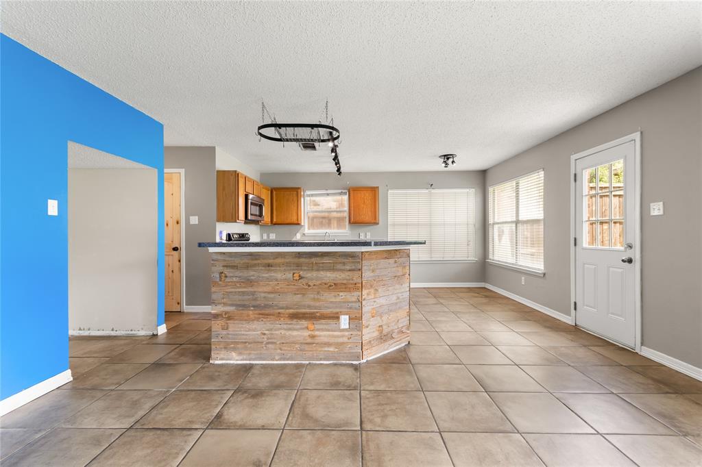 3415 Elmwood Court Property Photo 16