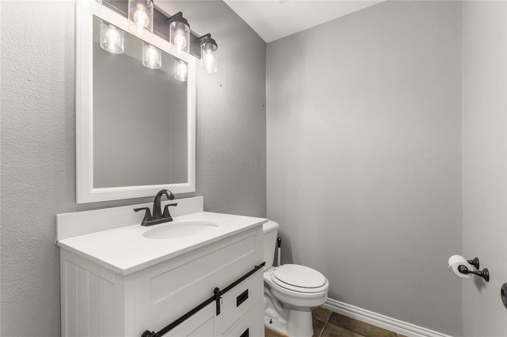3415 Elmwood Court Property Photo 18