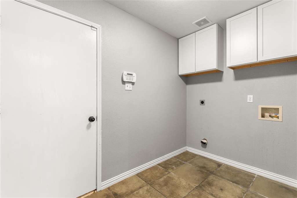 3415 Elmwood Court Property Photo 30