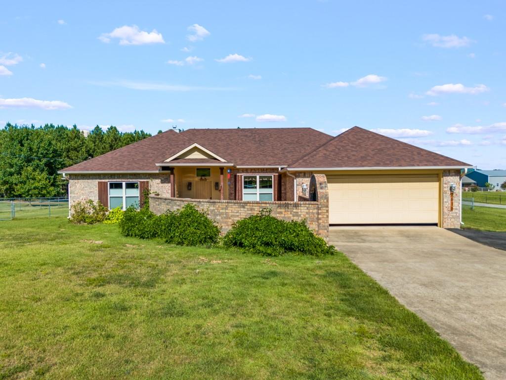 2616 Bob O Link Road Property Photo 1