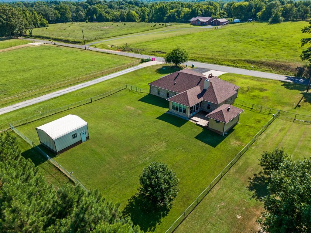 2616 Bob O Link Road Property Photo 4
