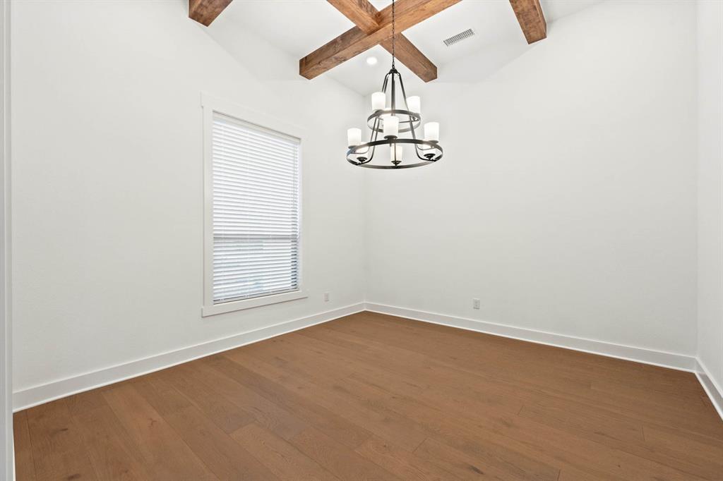100 Wild Plum Drive Property Photo 4