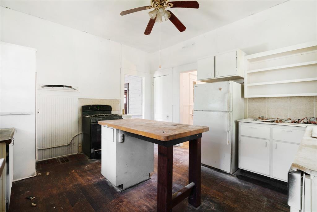 903 4th Street Property Photo 14