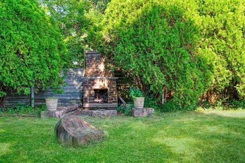 903 4th Street Property Photo 23