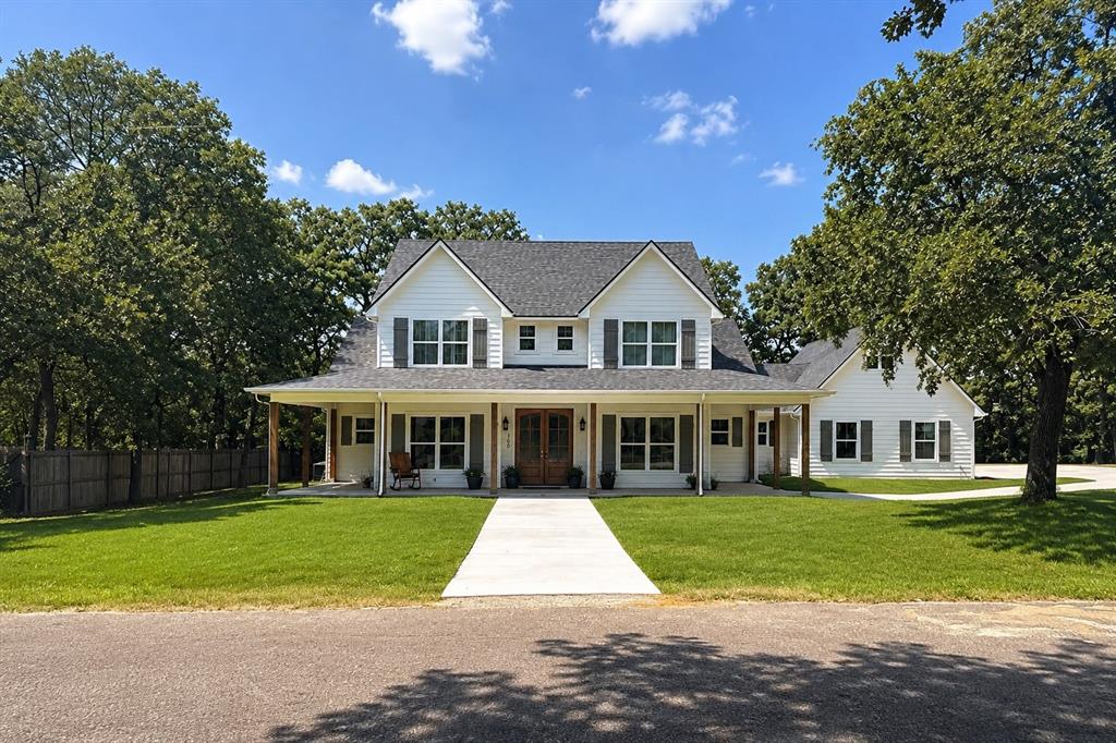 100 Hidden Oaks Drive