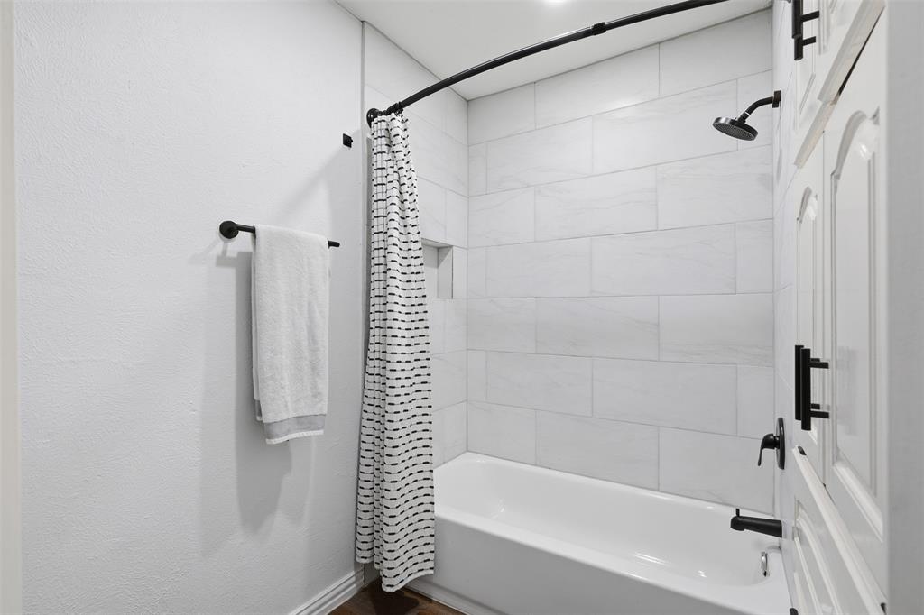 700 Highland Crest Drive Property Photo 25