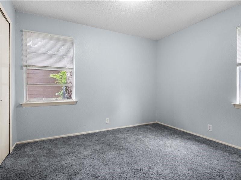 2632 Emerald Drive Property Photo 19