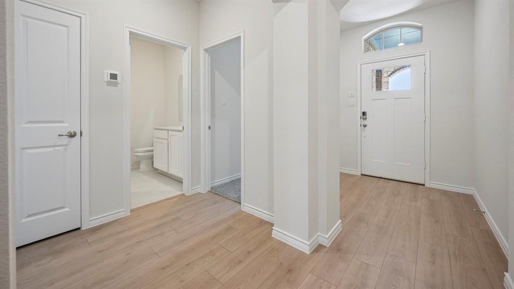 4833 Silver Touch Road Property Photo 2
