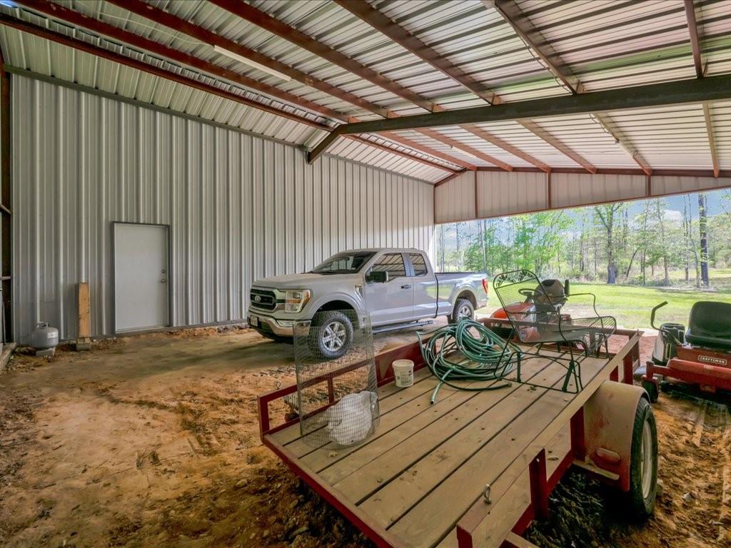 1105 Cc Road Property Photo 37