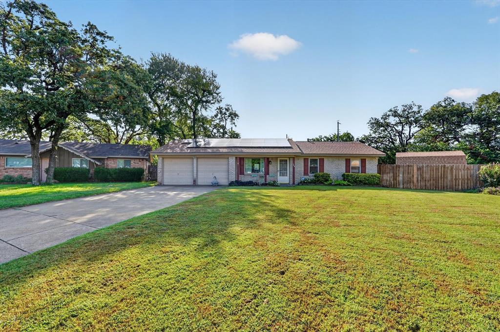 184 Oakhurst Drive Property Photo 2