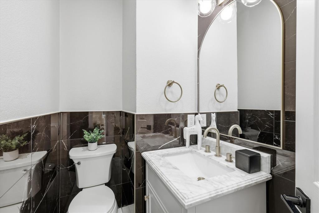1400 Hudspeth Drive Property Photo 20
