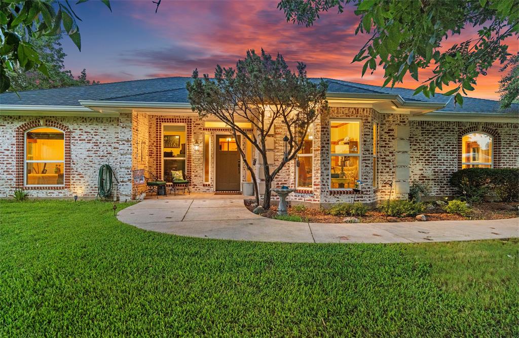 128 Meandering Way Property Photo 3