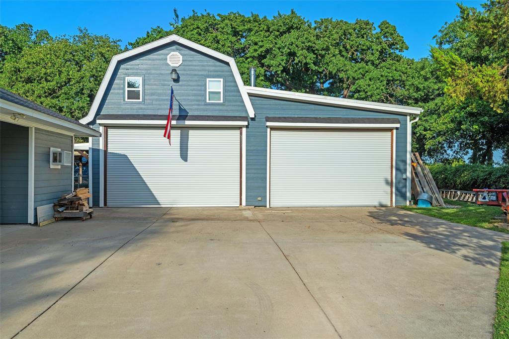 128 Meandering Way Property Photo 11