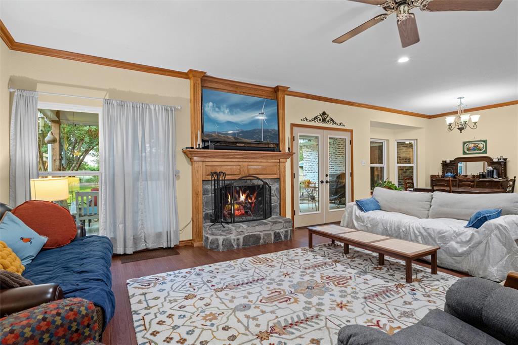 128 Meandering Way Property Photo 12