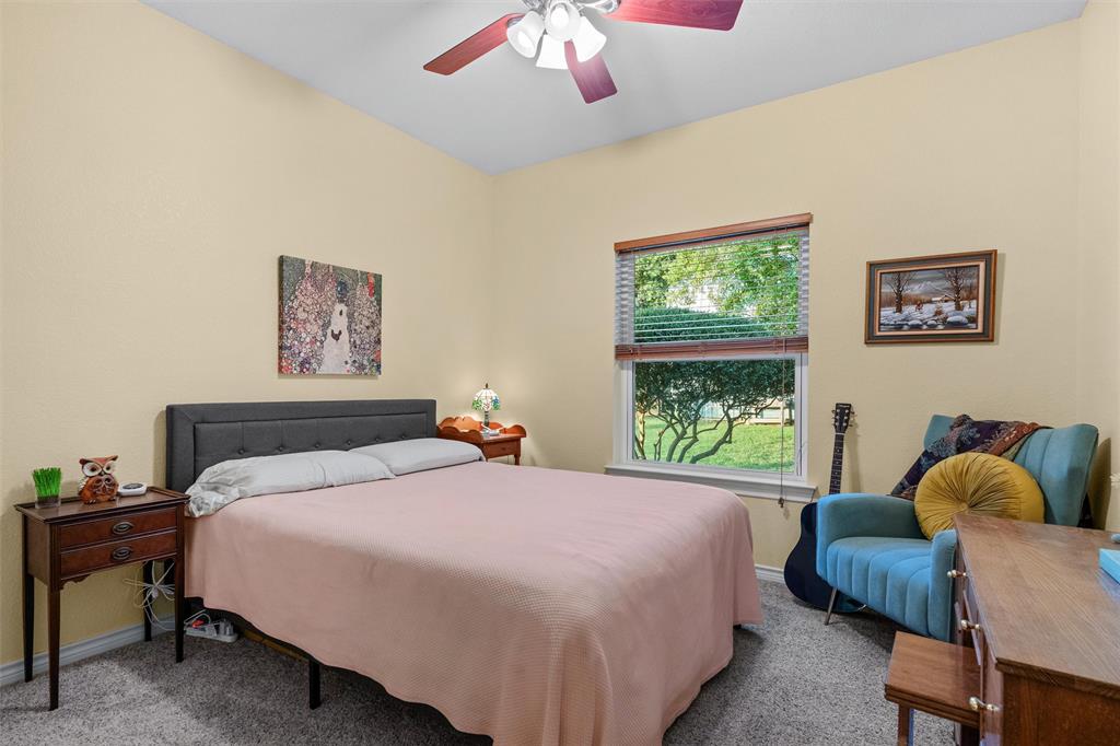 128 Meandering Way Property Photo 20