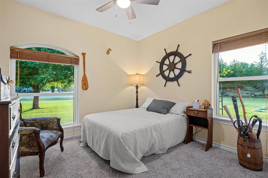 128 Meandering Way Property Photo 21