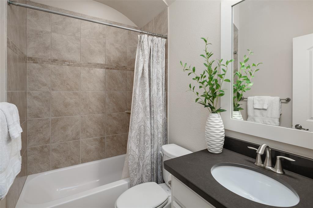 1041 White Crest Lane Property Photo 25