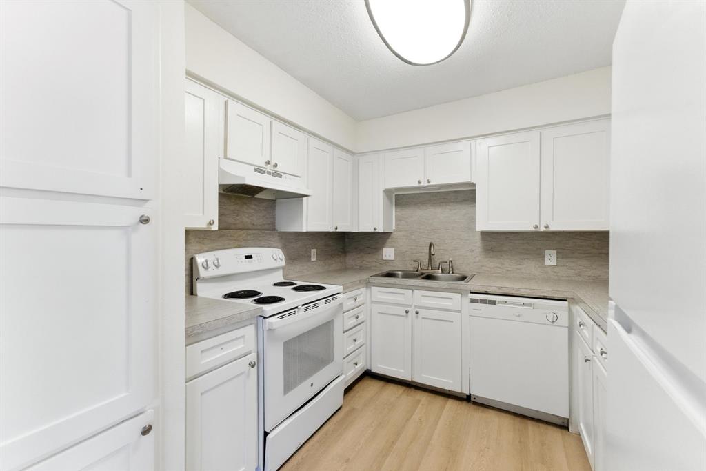 6905 W Cleburne Road Property Photo 13