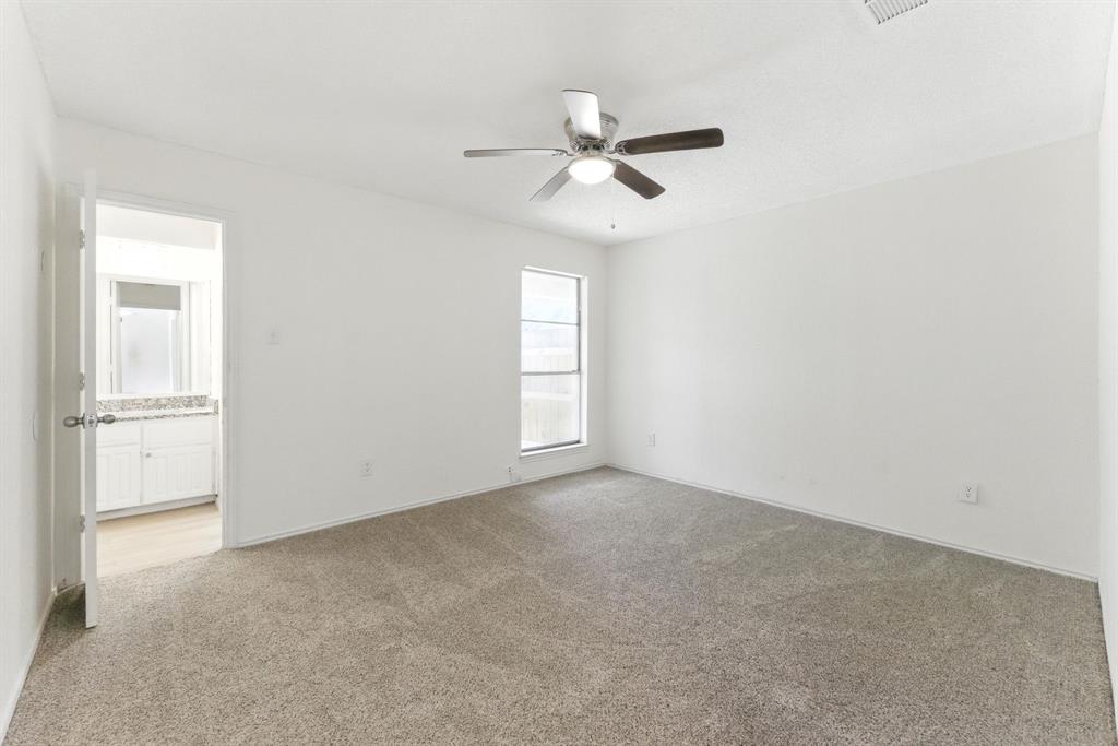 6905 W Cleburne Road Property Photo 24